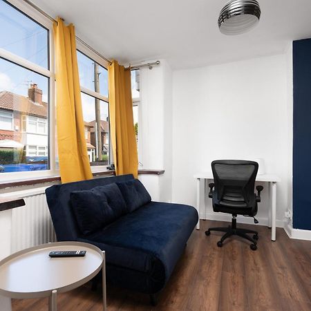 Comfy 3Br Home - Pool Table - Games - Sleeps 8 Manchester Zewnętrze zdjęcie